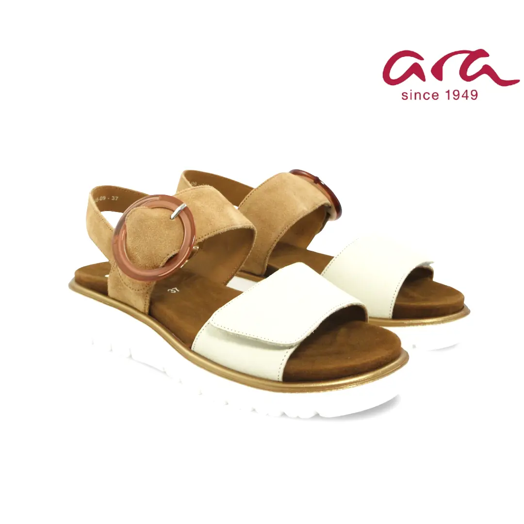 Ara damessandalen beige wit met brede banden en comfortabele zool