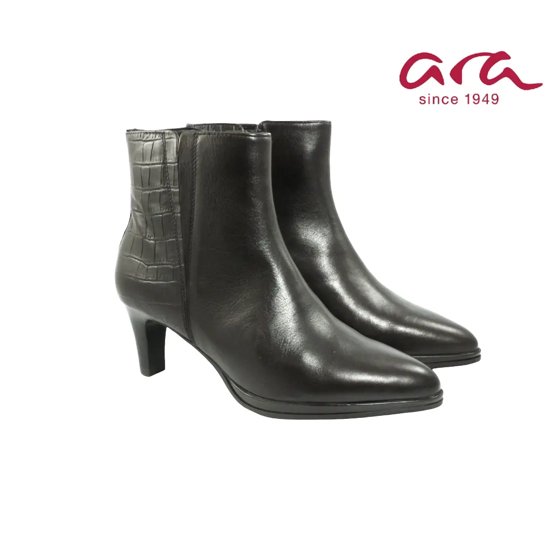 Ara 52707 Cacao dames enkellaarsjes in donkerbruin leder met elegante hak en subtiel crocopatroon aan de achterzijde.