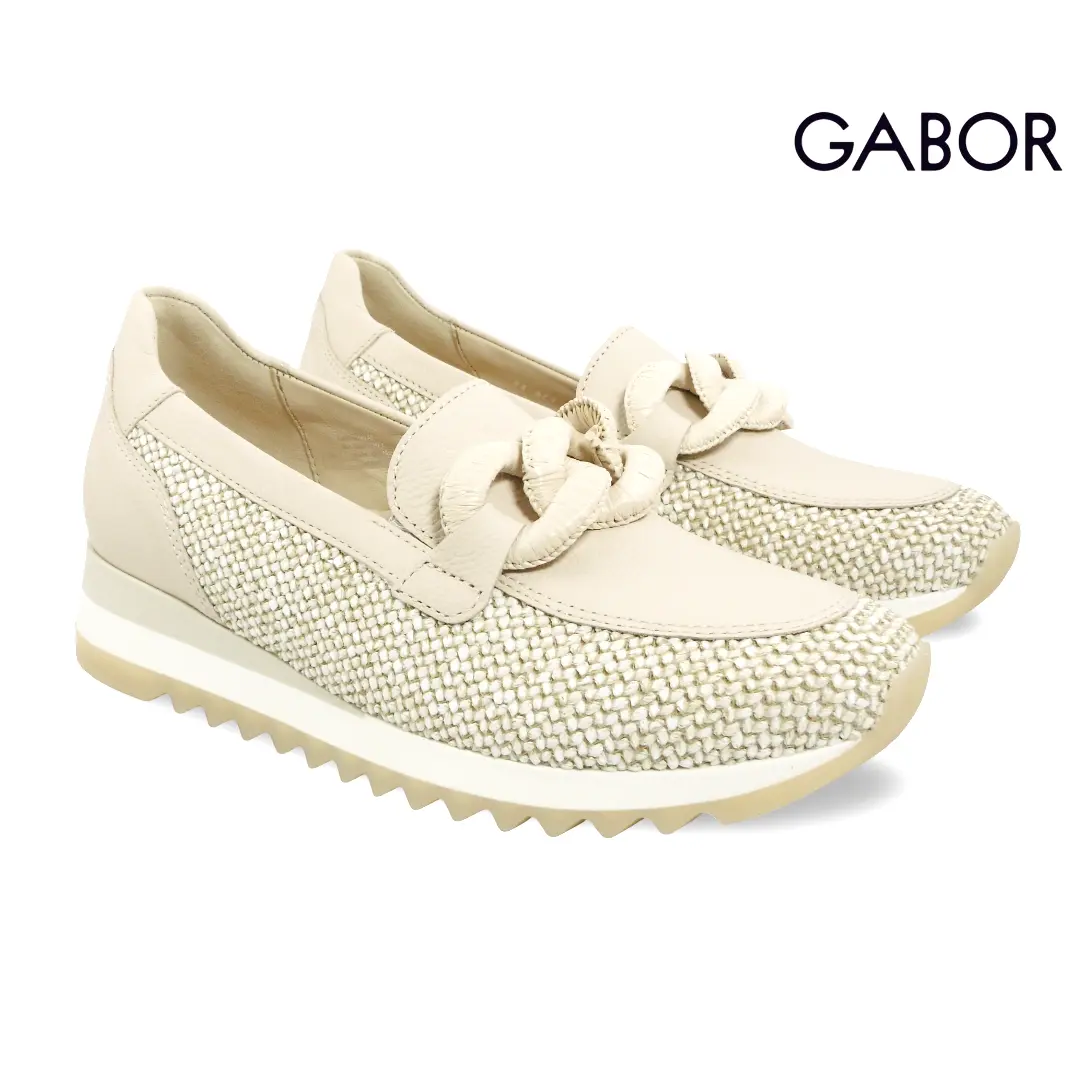 Gabor 83.471 dames sportieve instappers in crème met geweven detail en comfortabele zool.