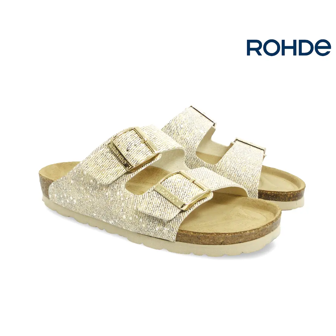 Rohde damesslipper in natur met twee goudkleurige gespen